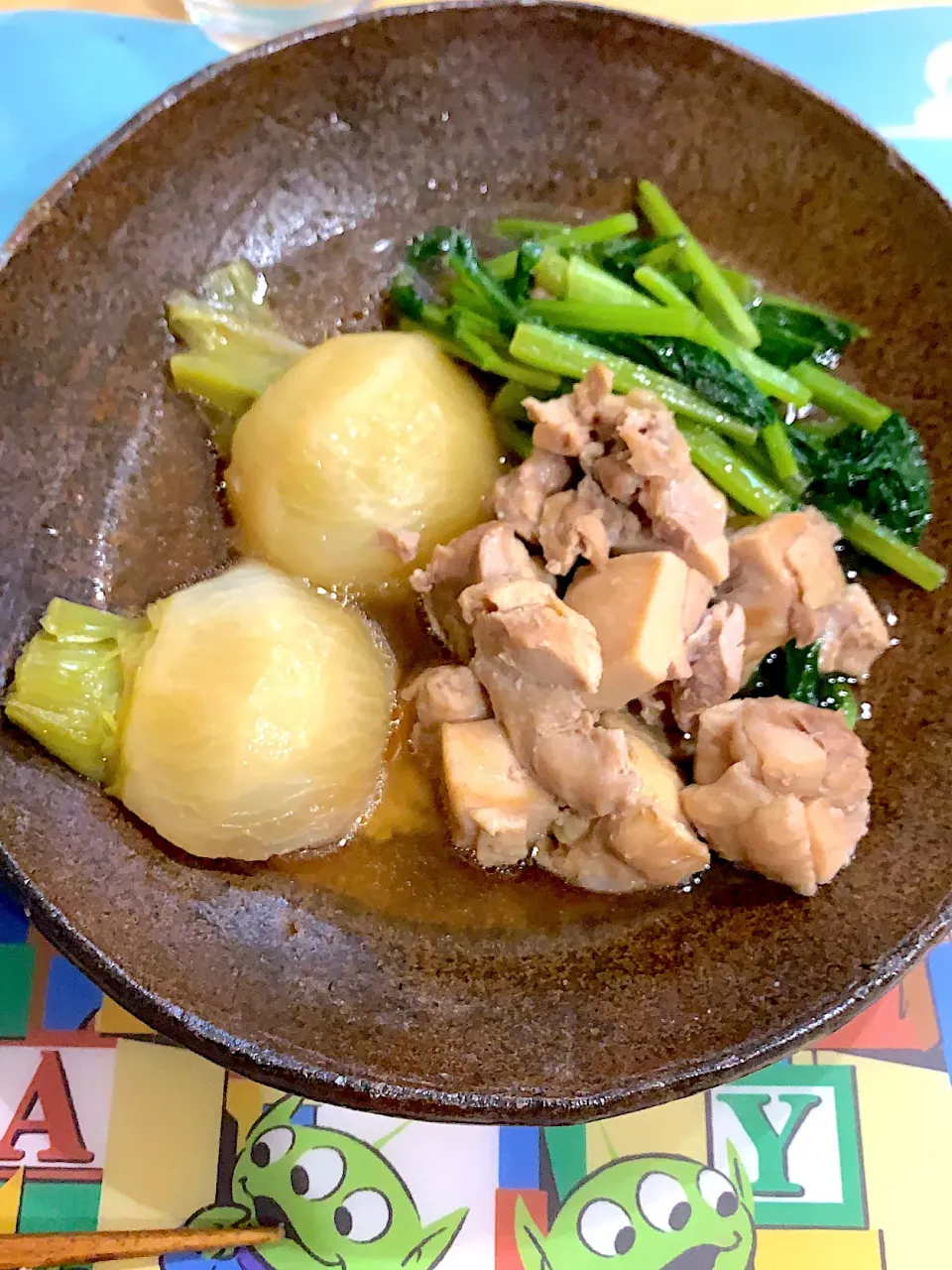 カブと鶏肉の煮物|ぺろたんさん