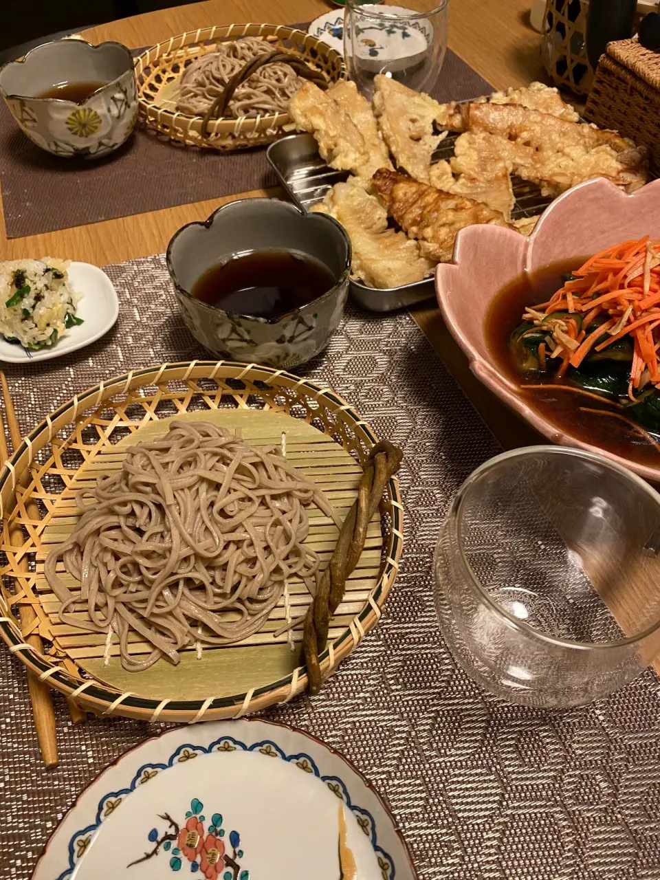 韓国おにぎり　筍天ぷら　じゃばらきゅうりの漬物|エトフさん