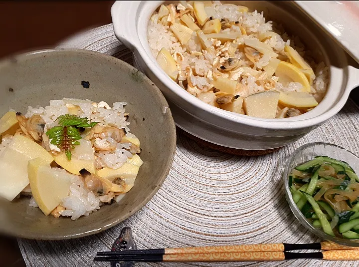 Snapdishの料理写真:筍とあさりのご飯✨|びせんさん