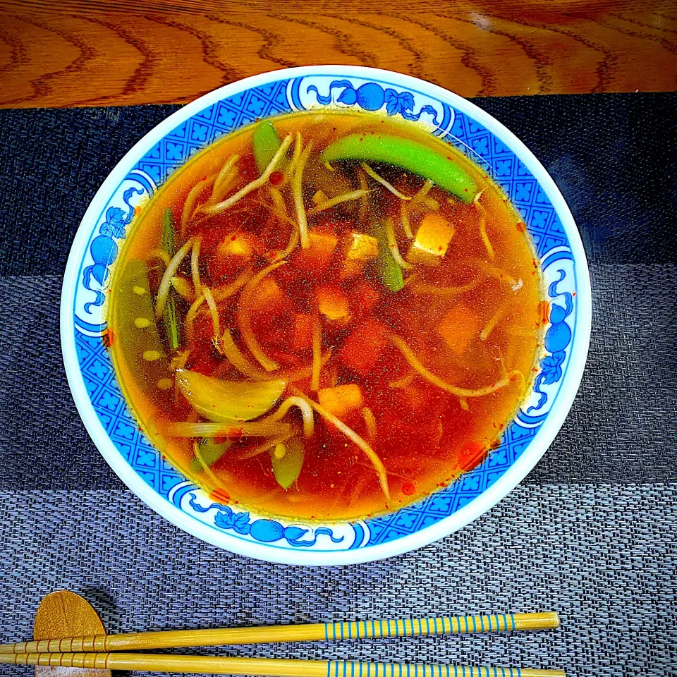 野菜とチャーシューたっぶりの醤油ラーメン|yakinasuさん