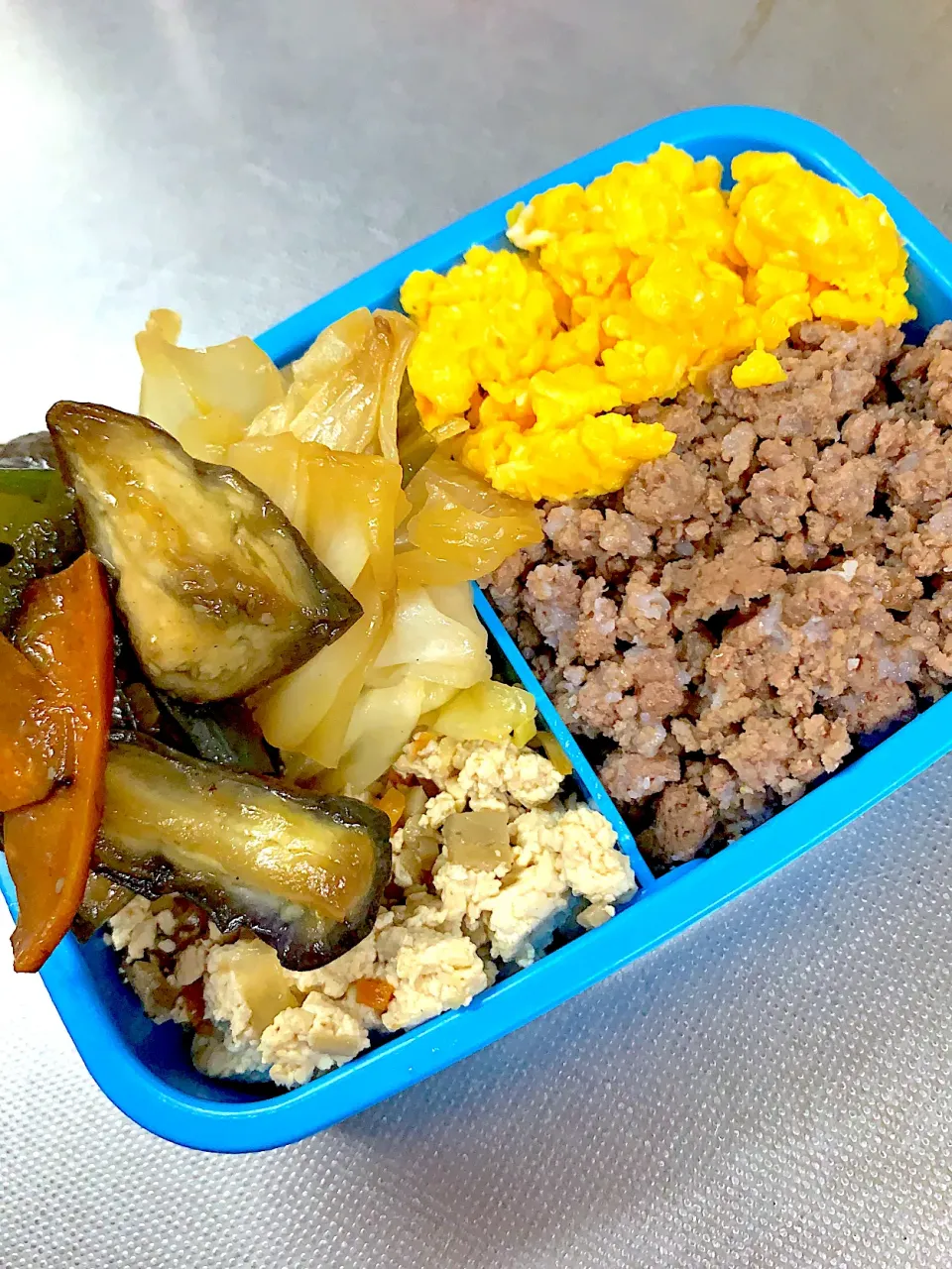 今日のそぼろ丼お弁当^ ^|ゆきっちさん