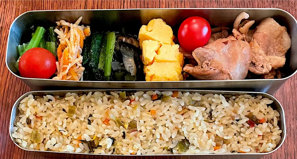 ランチ #炒飯弁当  #生姜焼き弁当|小松菜さん