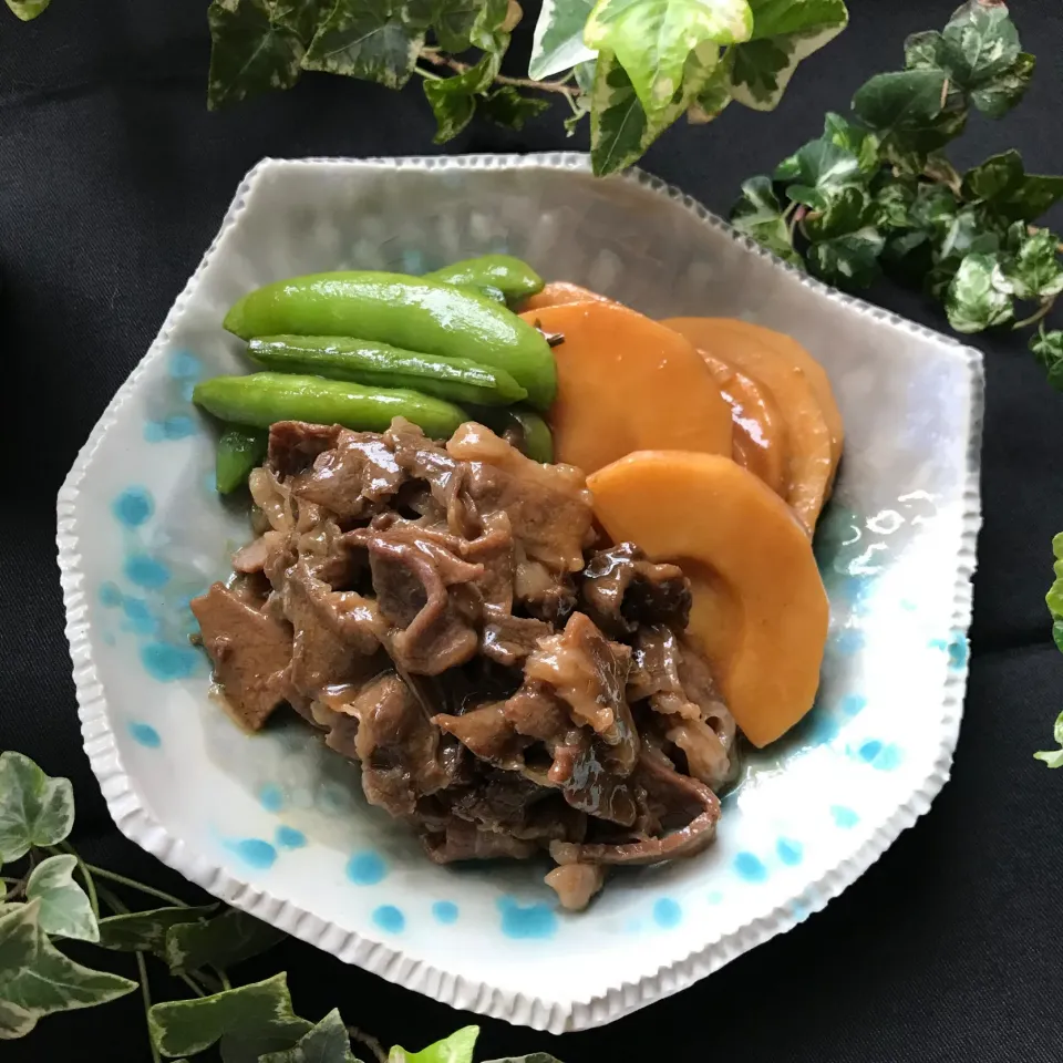 🍚🥢白飯に合うチョイ濃いめ味付け♬筍と牛肉、スナップエンドウの甘辛煮🍚🥢|Hollyさん