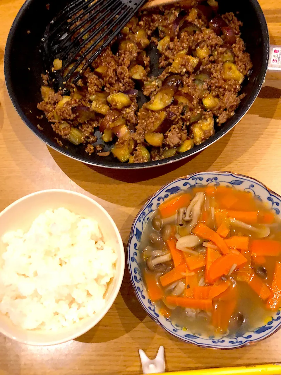 ひき肉ナス味噌炒め|まるたさん