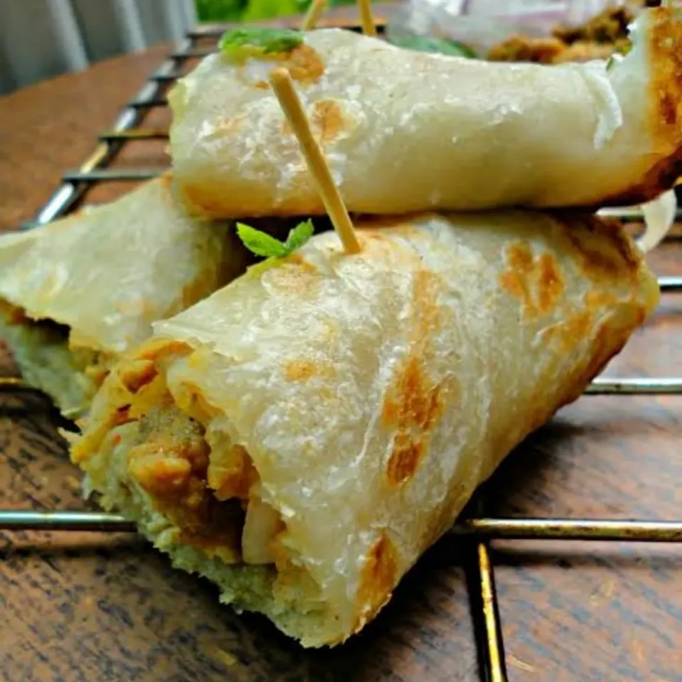 chicken pratha roll|zoyamalikさん