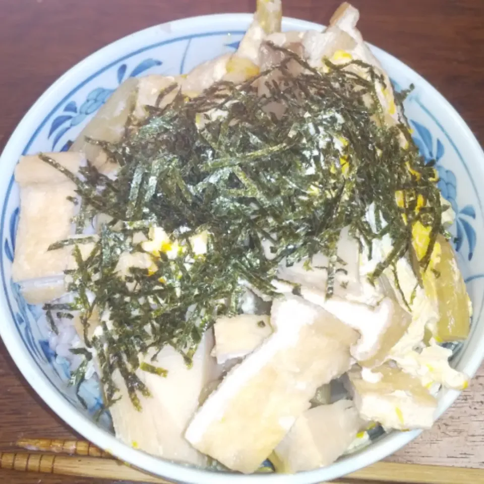 玉子とじ丼|アクちゃんさん