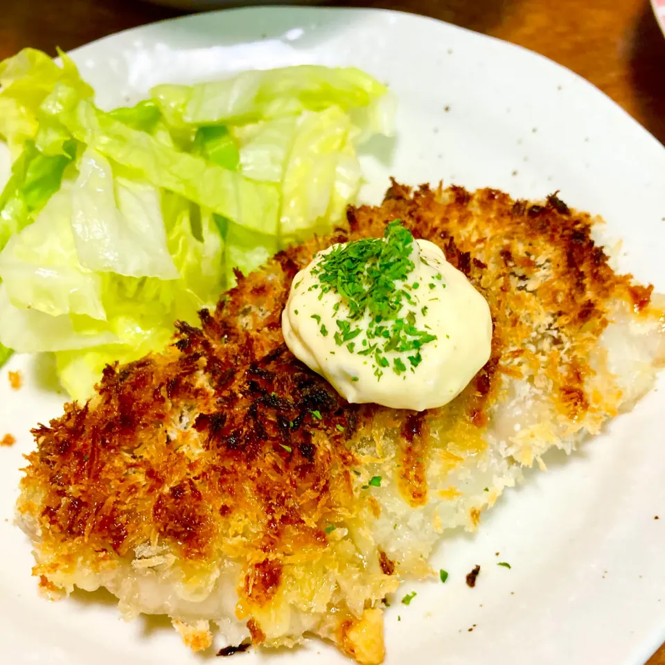 Snapdishの料理写真:鱈のチーズパン粉焼き🧀|まいりさん