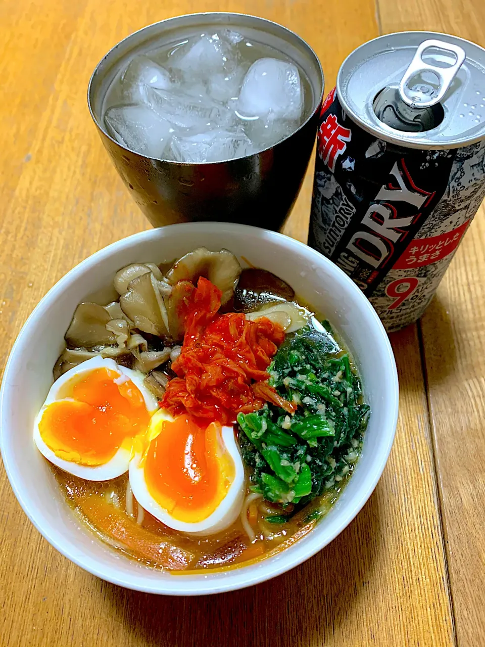 深夜ラーメン🍜野菜入れれば背徳感ゼロっ！|良太さん