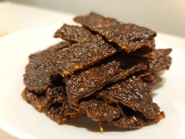 salt and pepper ground beef jerky|Sophieさん