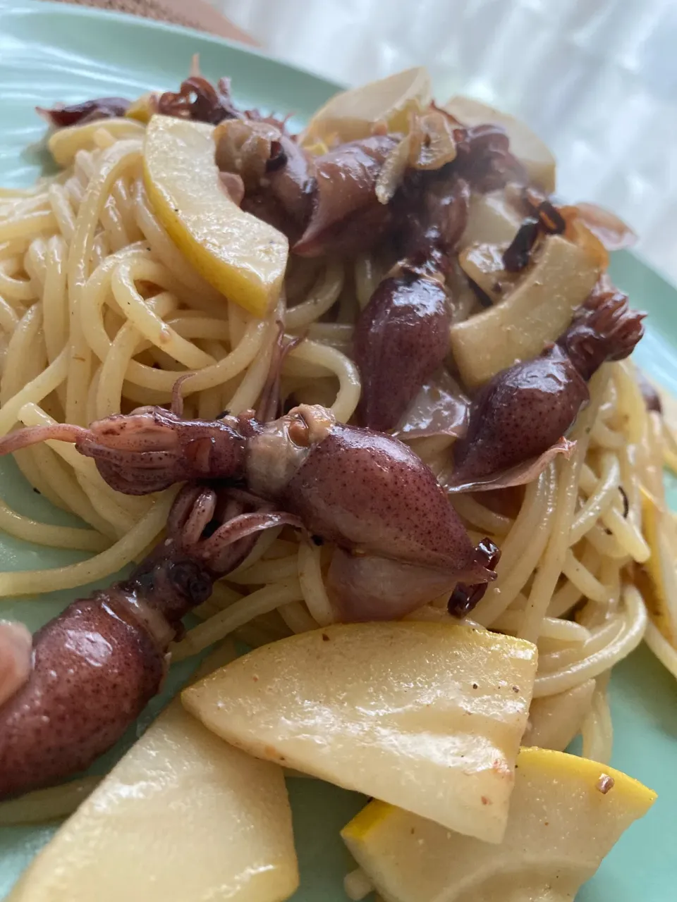 ホタルイカと筍のペペロンチーノスパゲティ😋🍝💕✨|アイさん