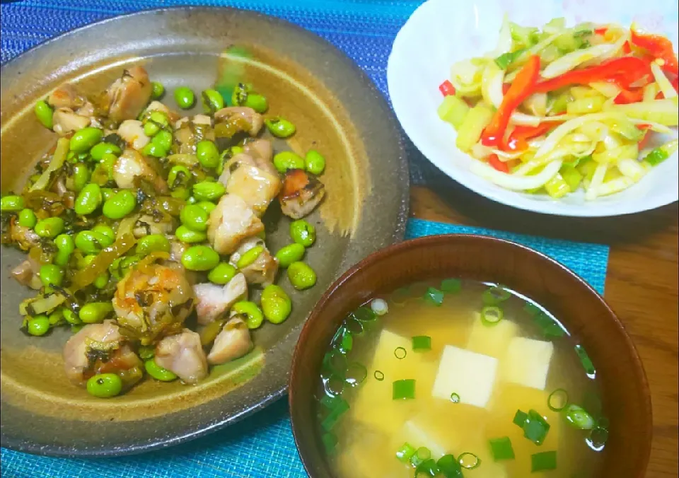 ◇鶏肉と枝豆の高菜炒め
◇新玉ねぎマリネ
◇豆腐の味噌汁|ぶるー子さん