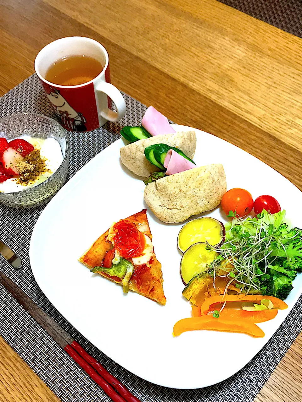 Snapdishの料理写真:休日の朝ごはん|tomopiさん