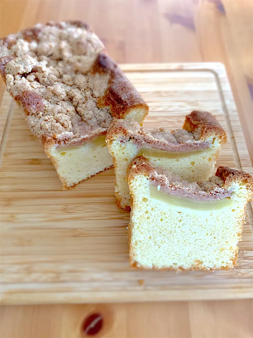 Apple and cinnamon pound cake|cheesyさん