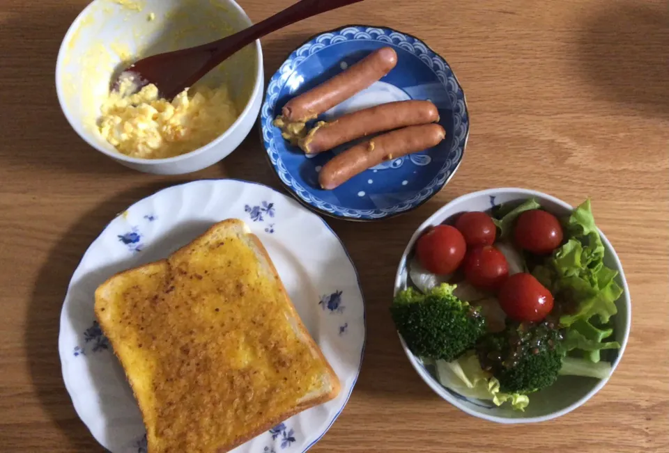 朝食|おっちさん