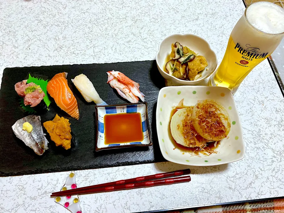 お寿司・新玉ねぎのポン酢・おあげの煮浸し♪|rin♪さん