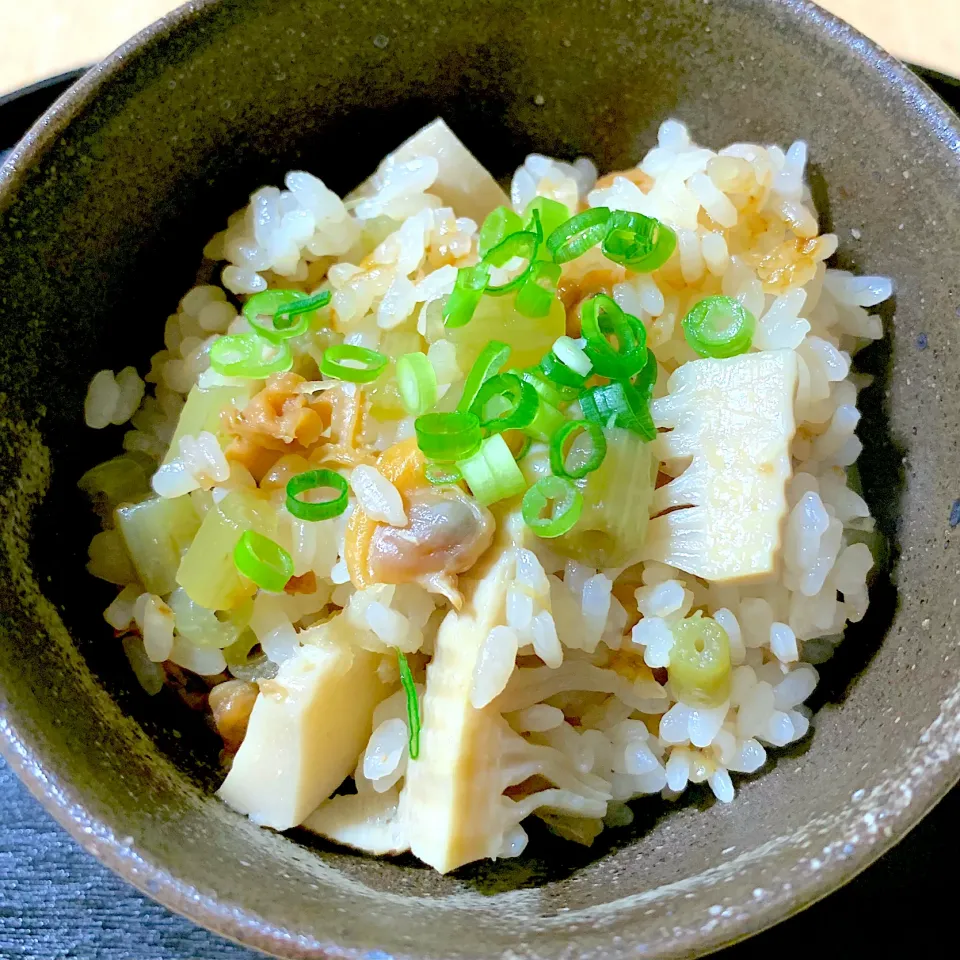 筍と蕗とアサリの炊き込みご飯|jarinkoさん