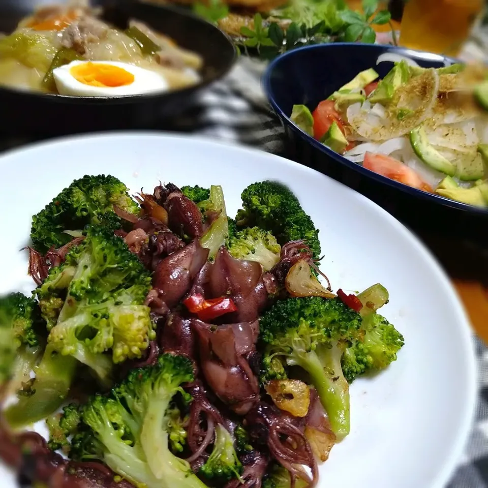 びせんさんの料理 ホタルイカ🦑とブロッコリー🥦
　ペペロンチーノ🌶️|とまと🍅さん