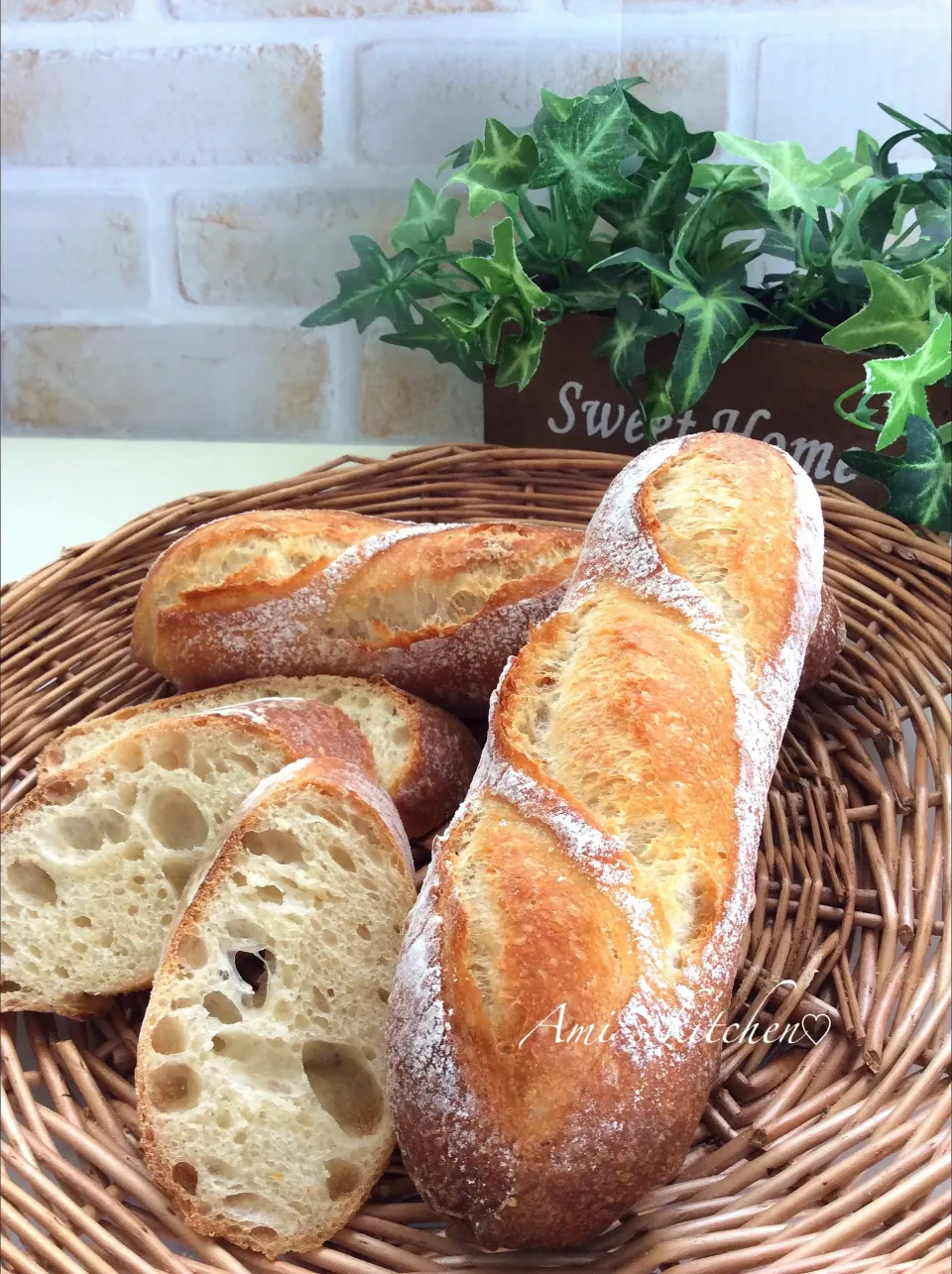 バゲット修行中〜😆🥖|あみさん