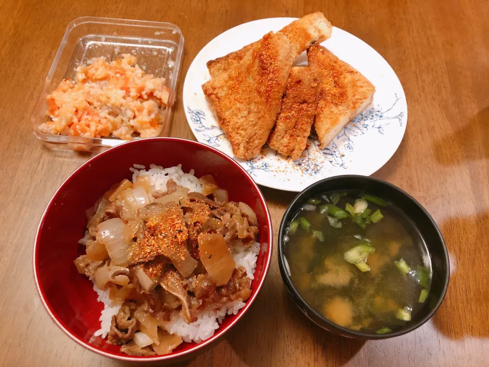 Snapdishの料理写真:牛丼|薫子さん