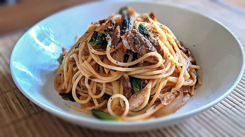 さんまと小松菜のトマトパスタ〜🍝
の昼ごはん✨|kaz(*･ω･)さん