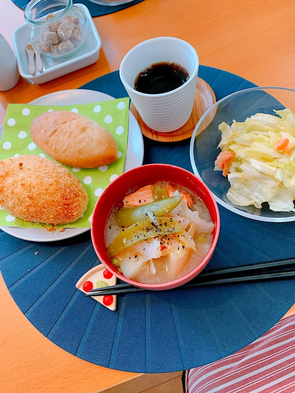 パン教室に行ってきました2  酒粕スープと春キャベツとサーモンのマリネをいただきました！|花鳥　舞さん