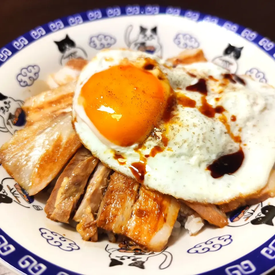 焼豚玉子飯|マーガリンさん