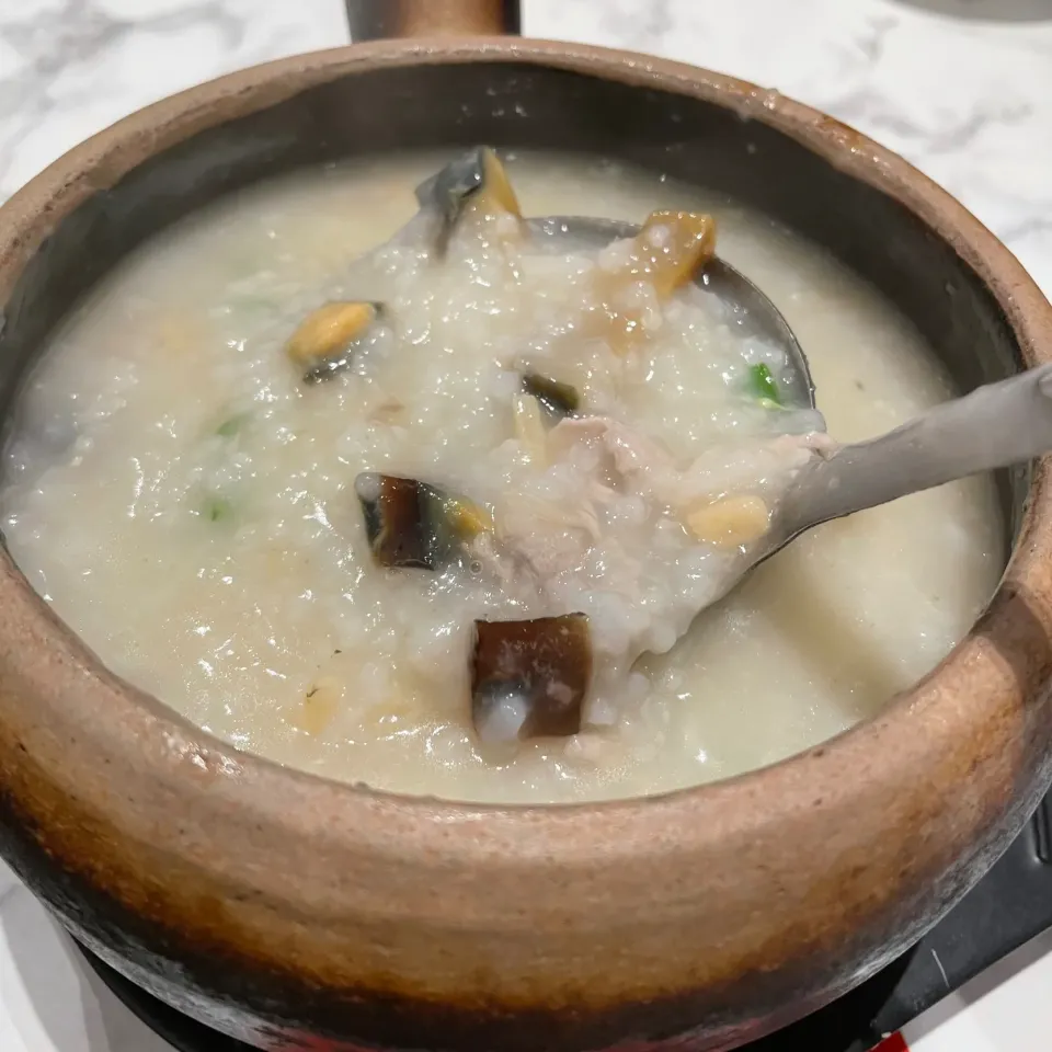 今日の昼ごはんーA ONE のピータンポリッジ🥣　美味しかった🥲|まるまるさん