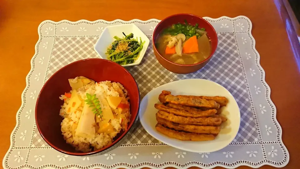 ☆タケノコご飯
☆ゴボウ唐揚げ
☆みつばごま和え
☆豚汁|chikakoさん