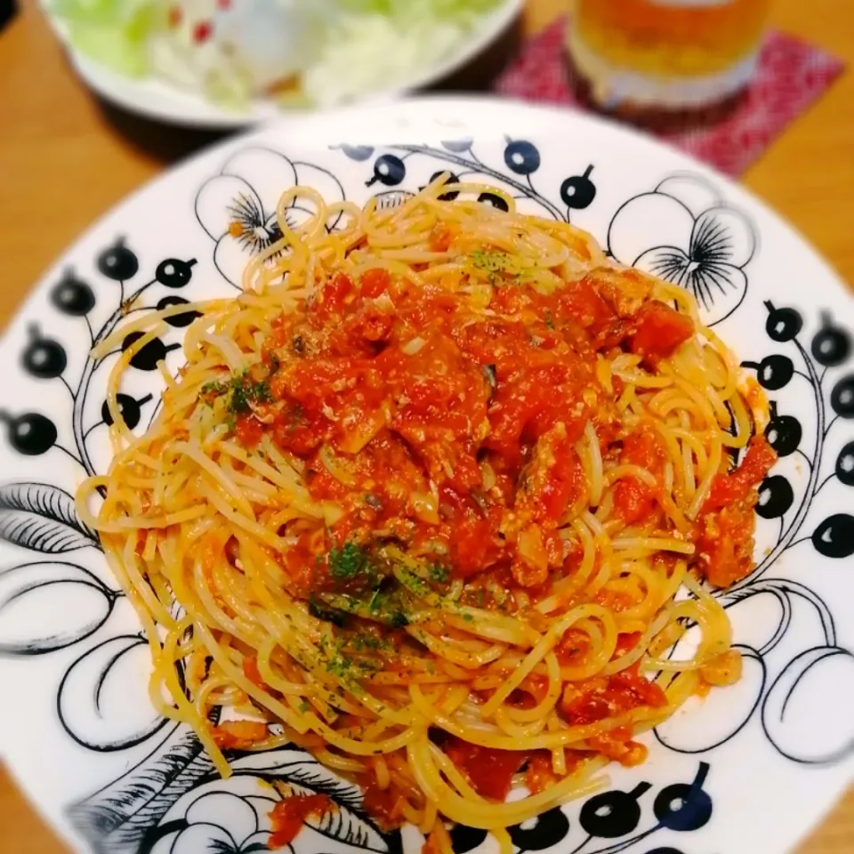 鯖缶とトマト缶のパスタ|いちみさん