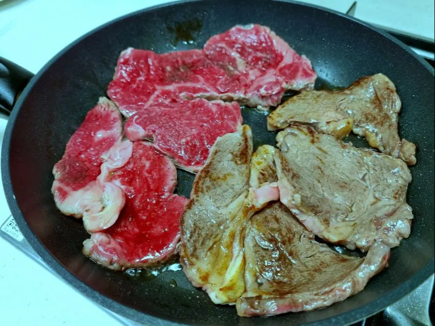 pan-seared hanwoo beef|steven z.y.さん