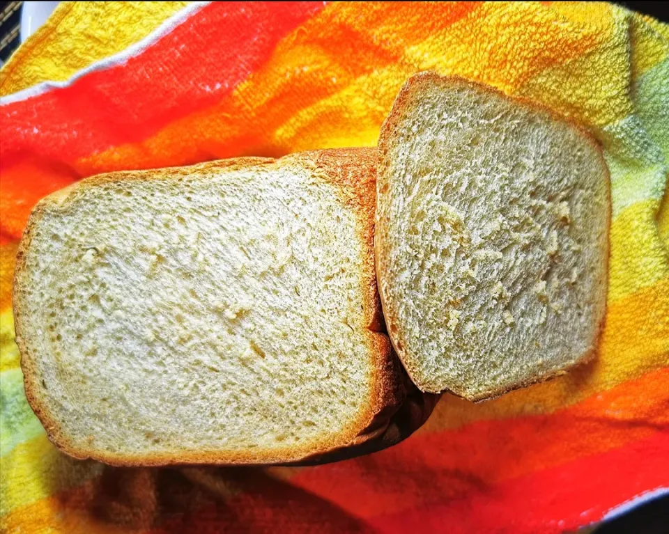 tomoさんの料理 🍞黒糖ときなこの食パン|ペンギンさん