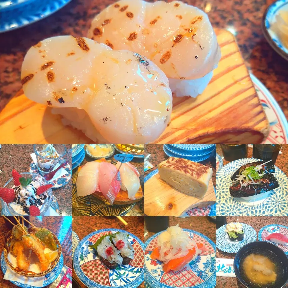 Snapdishの料理写真:北海道の回転寿司🍣炙りホタテ、生しらす、野菜と魚の串揚げ、いちごパフェ🍓|うたかた。さん