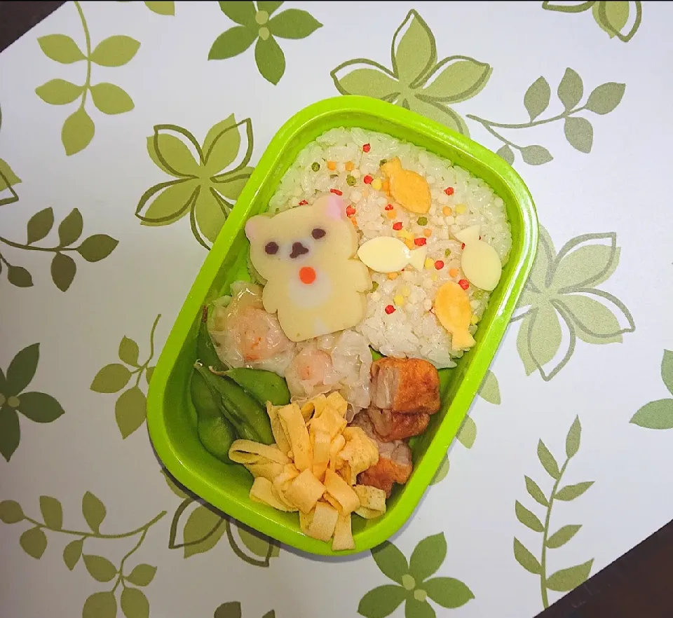 末っ子長女♥️初弁当🍙|どんよりーなさん