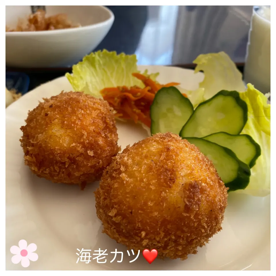 いのっちさんの料理 はんぺんでかさ増しボリュームたっぷり海老カツ❤️|いのっちさん