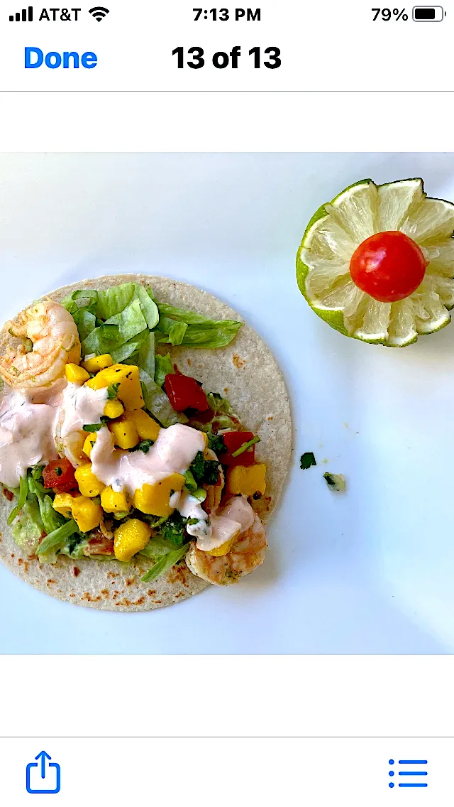 Shrimp taco with a Mango Salsa|Christine pavelkaさん