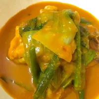 Snapdishの料理写真:チキンカレカレと言うフィリピン料理を作ってみました❣️|Hanami Takigamiさん