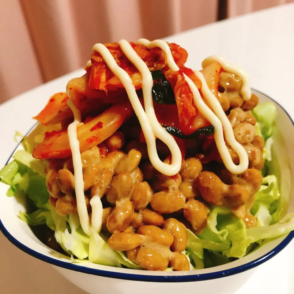 Snapdishの料理写真:納豆キムチキャベツ丼〜マヨネーズがけ〜|ひよこさん