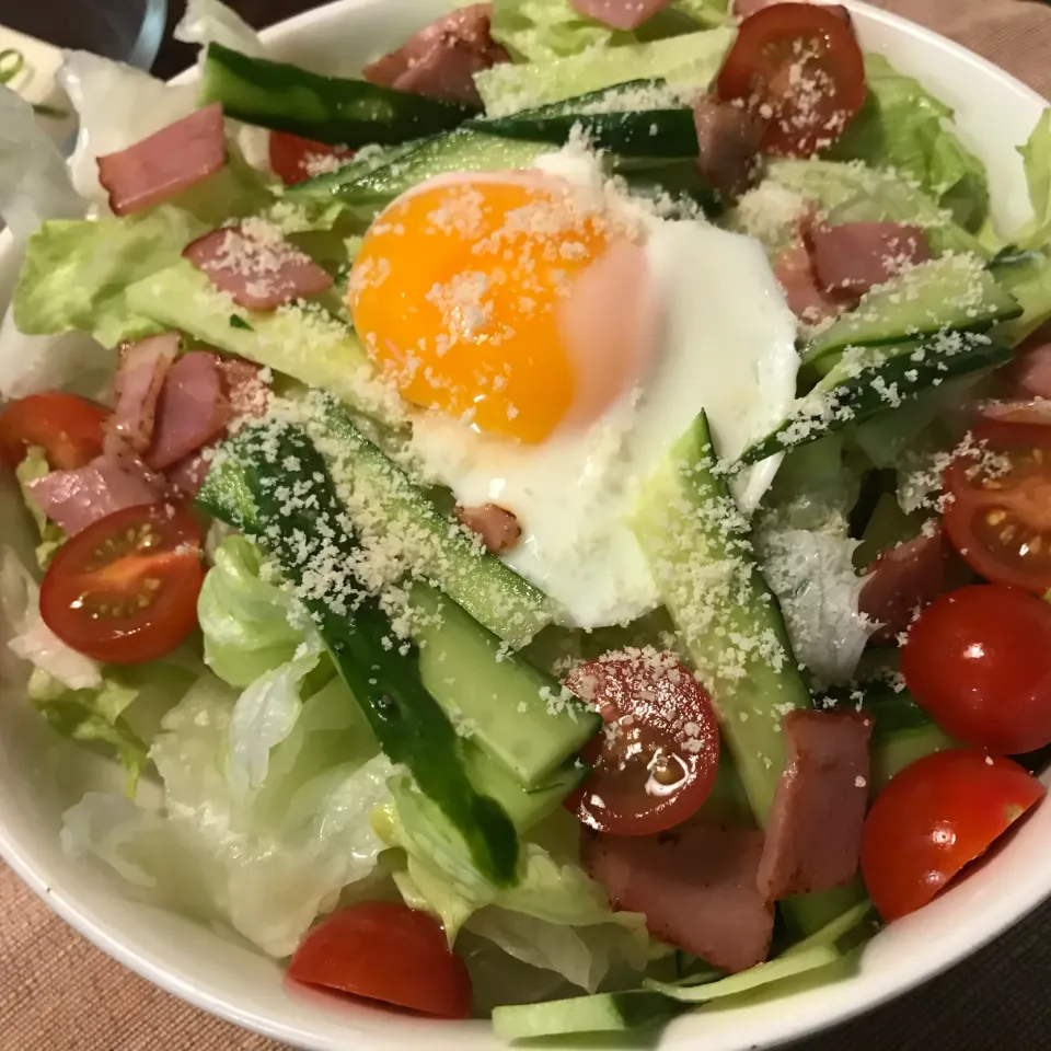 ベーコンてたまごのサラダ🥗|純さん