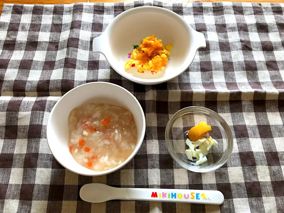 【離乳食】やわらか鶏の雑炊ベビーフード、かぼちゃ豆腐、卵黄&卵白|sayaさん