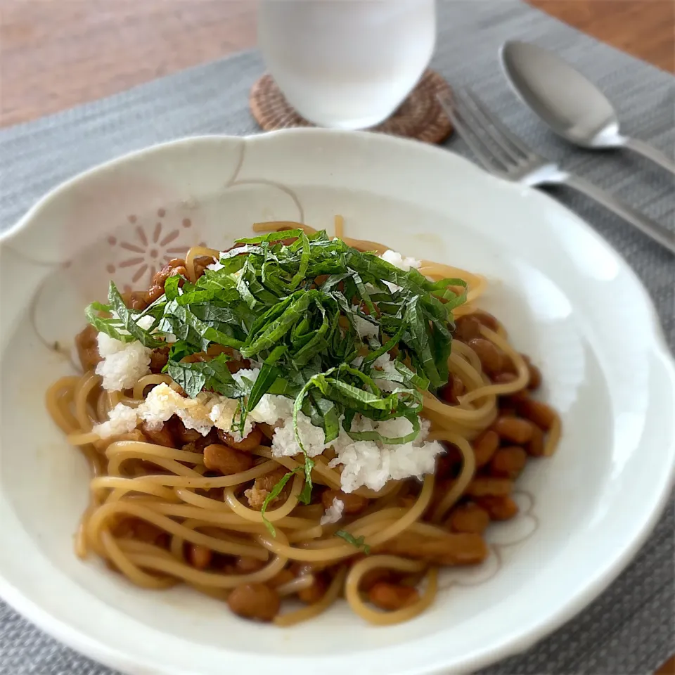 Snapdishの料理写真:納豆スパゲッティ🍝|𓇼 Ⓢ Ⓗ Ⓘ Ⓝ Ⓞ Ⓑ Ⓤ 𓇼さん