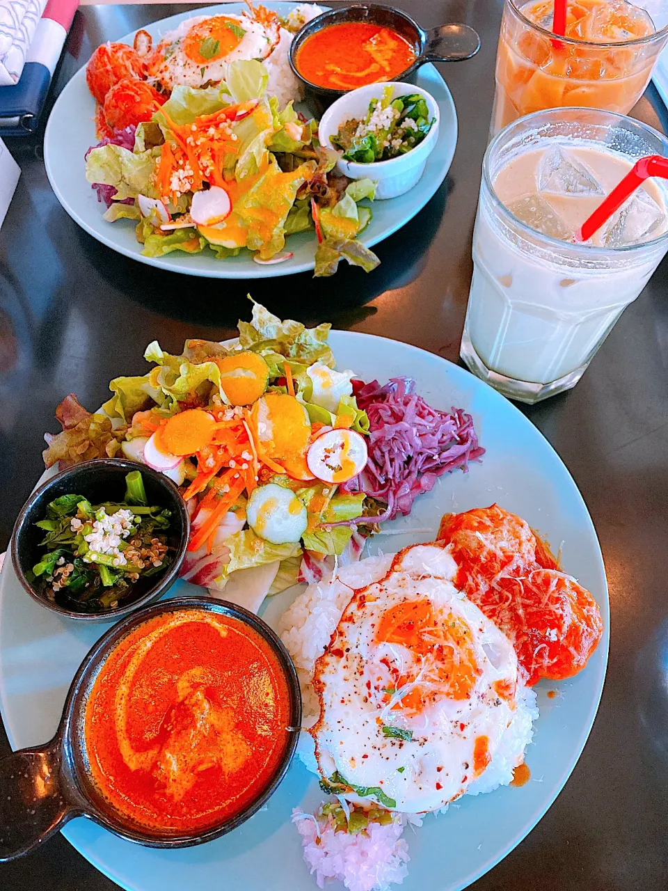 カフェで食べたランチプレート🍽|まゆさん