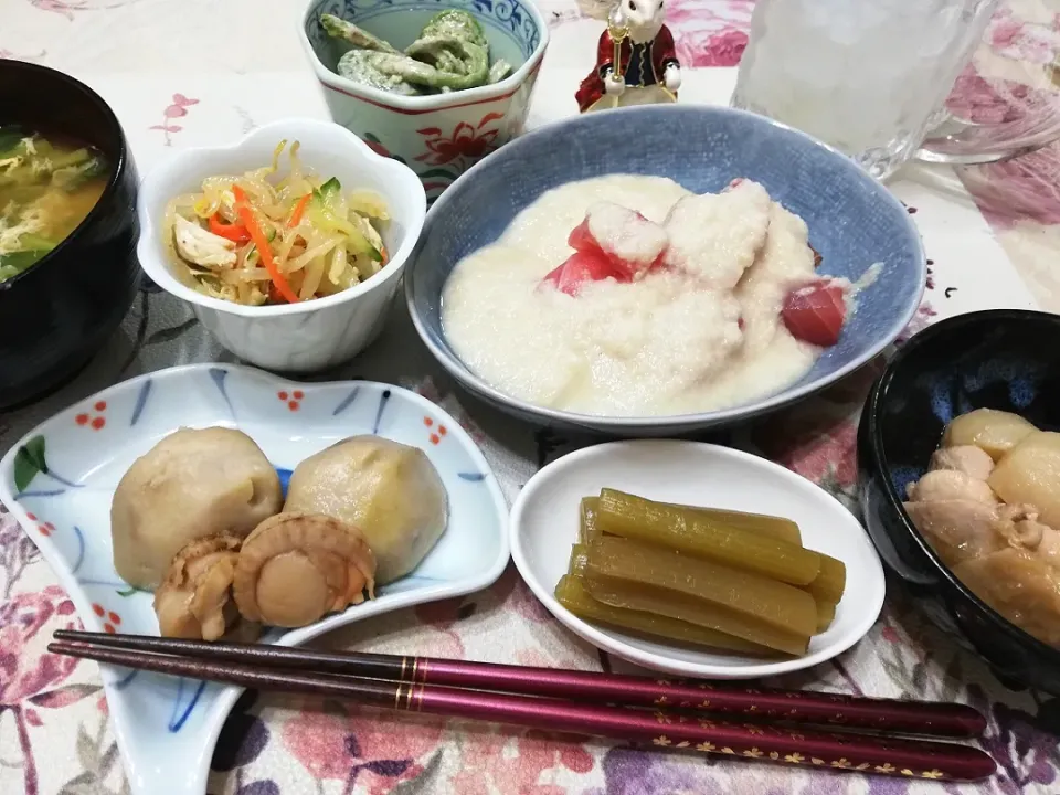 ''21,4/22
鮪の山かけと作りおきの晩ご飯😋|たえさん