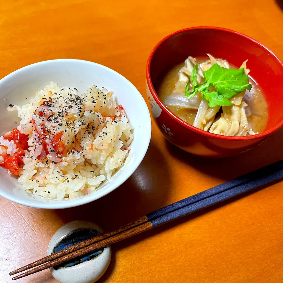 トマトの炊き込みご飯、舞茸と新玉ねぎとお揚げの|久美子さん