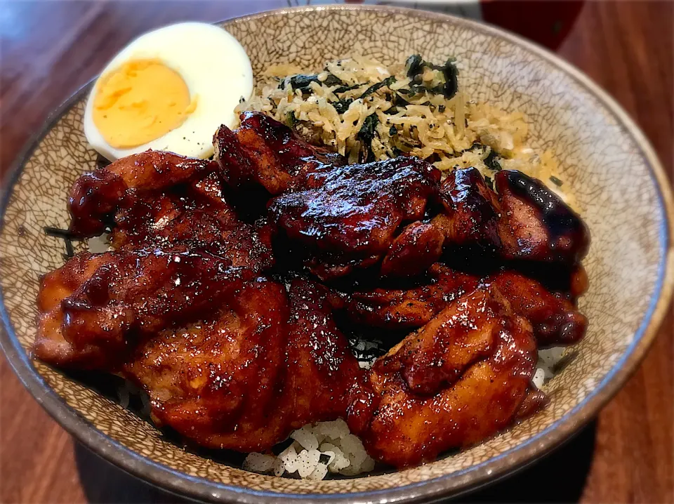 鶏きじ焼き　蕗とじゃこの浅炊き　合わせ丼|deekay71さん