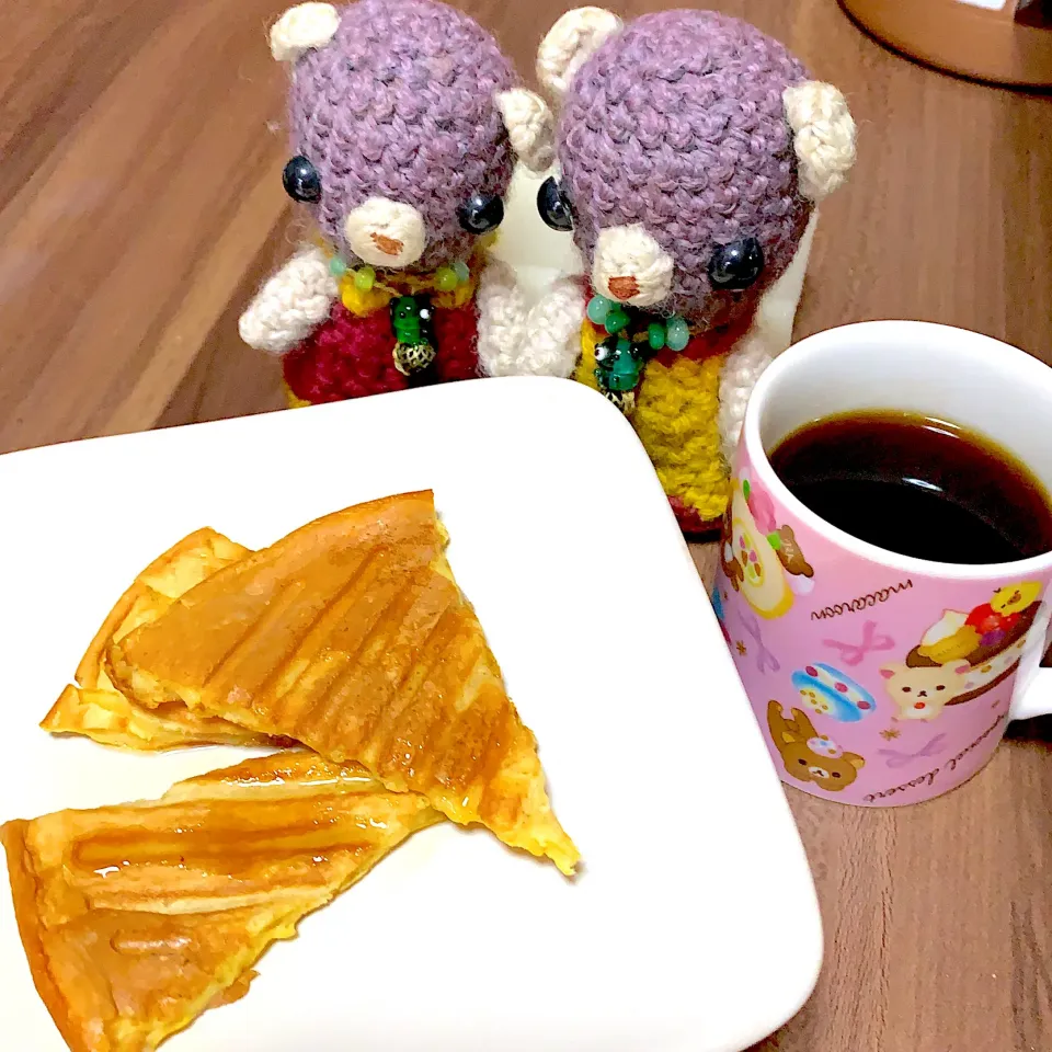 Snapdishの料理写真:西山珈琲とおやつの時間( ˘ω˘ )|chagashiさん