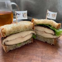 るん♪の料理 オバケしいたけのグリルサンド♪ セロリコで🌿♪