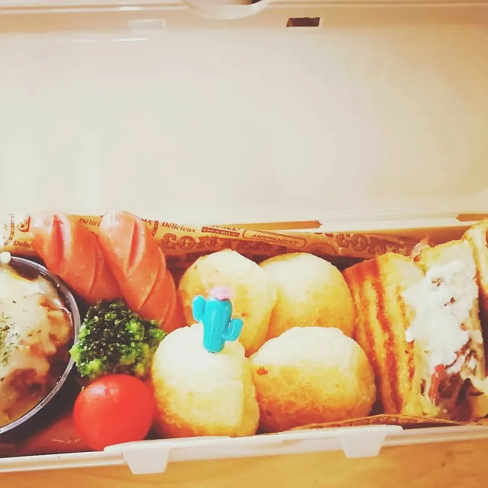 お弁当〜♡
ポンデケージョ♤♤♤|しょこさん