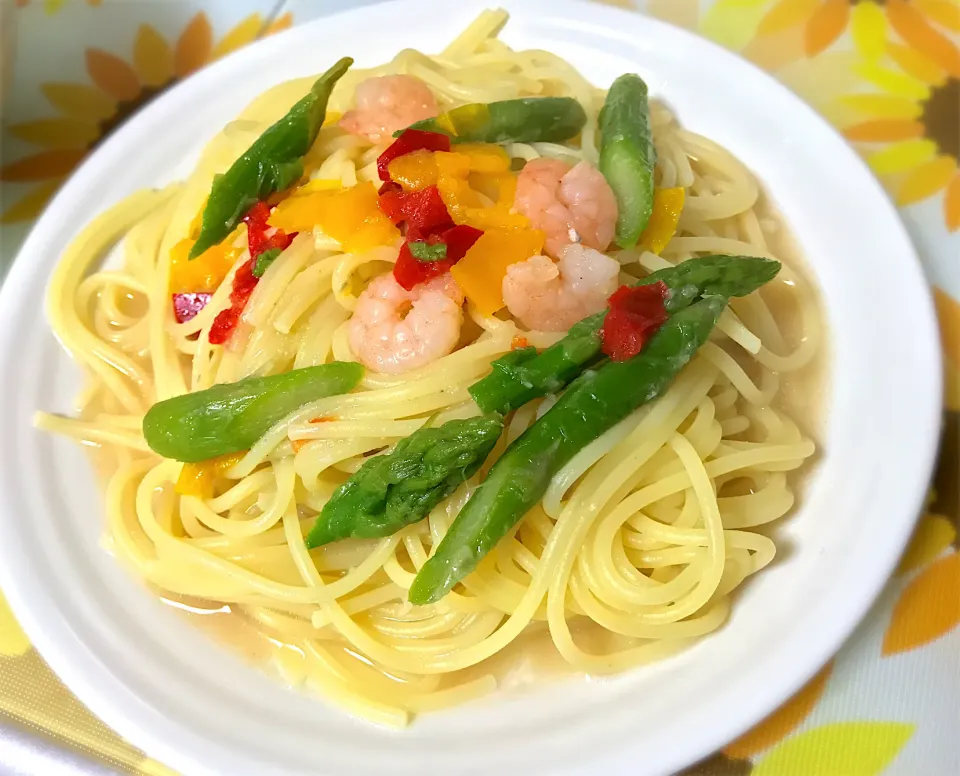 海老とアスパラのアンチョビソース🍝＠ニューオオクボ|toshi,I🍴さん