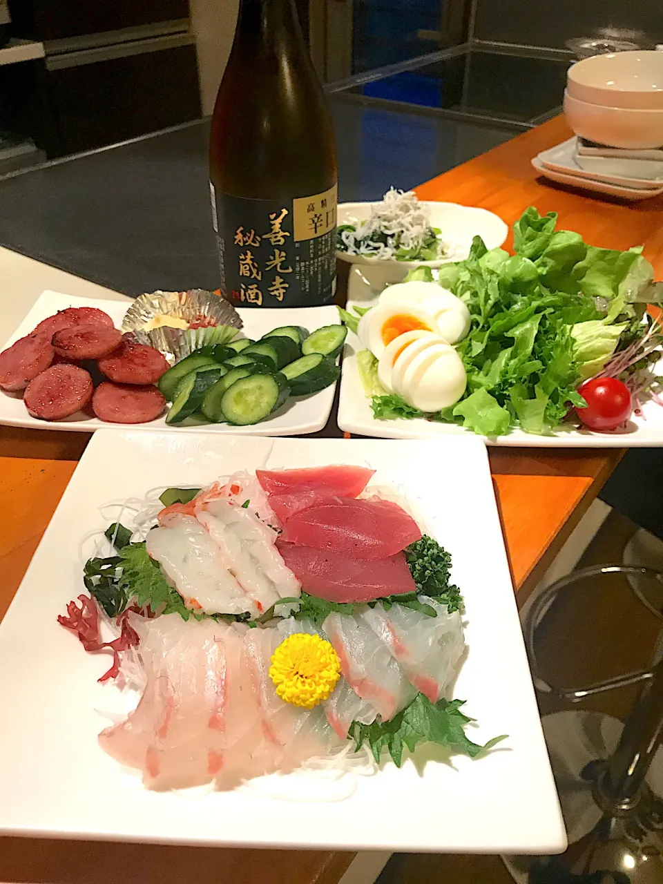 Snapdishの料理写真:#日本酒 #お刺身|_emi_48.0517さん