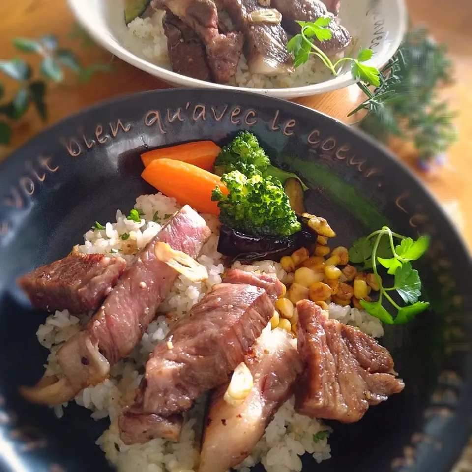 お家でステーキランチ🏠🍽️|とまと🍅さん